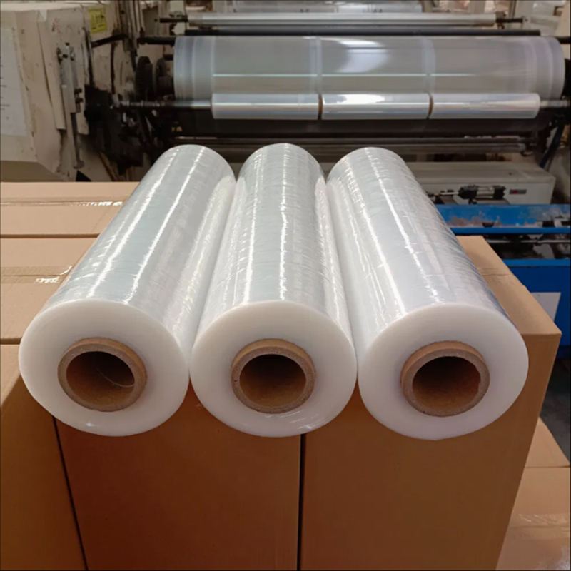 Machine-and-Hand-Packing-(5).jpg